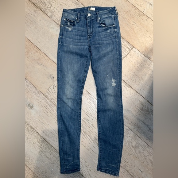 MOTHER Denim The Looker Graffiti Girl jeans sz 24 pristine - Picture 15 of 16